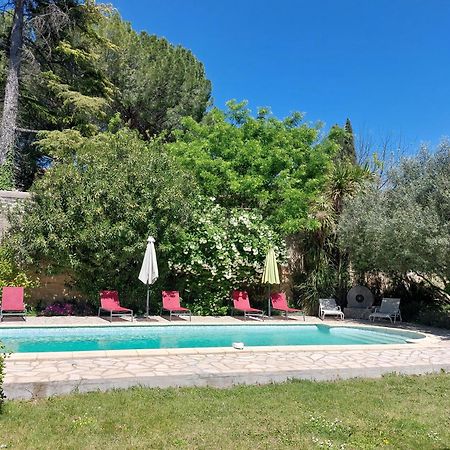 Mas Fontclaire - Sommieres Apartment Bagian luar foto