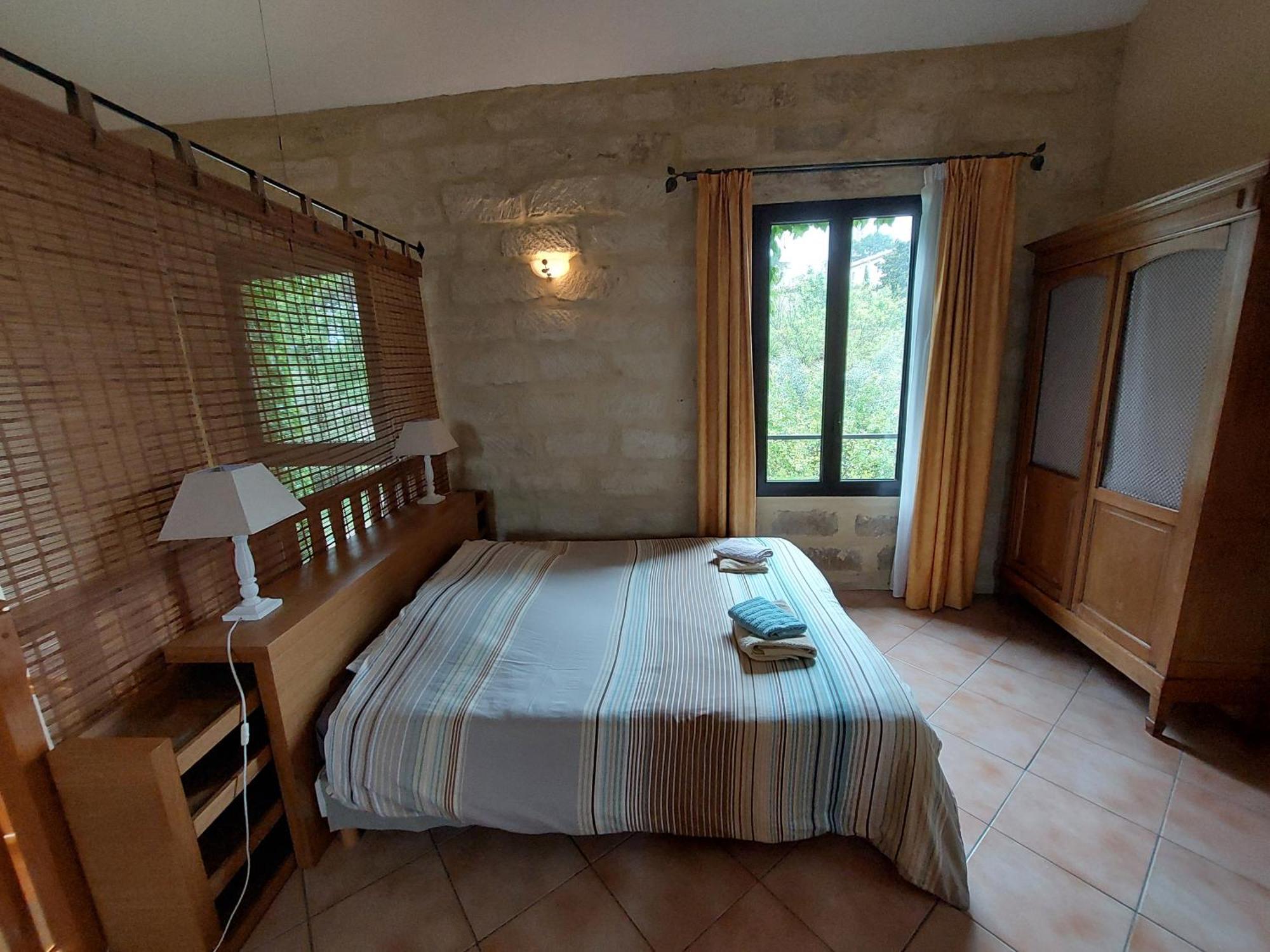 Mas Fontclaire - Sommieres Apartment Bagian luar foto