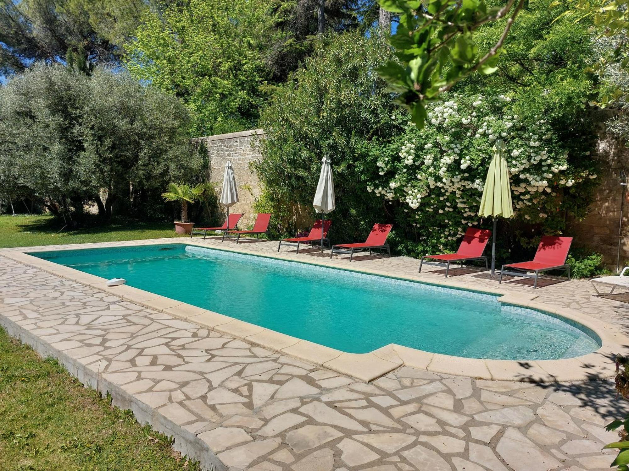 Mas Fontclaire - Sommieres Apartment Bagian luar foto